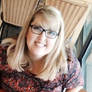 Meet your Posher, Kara